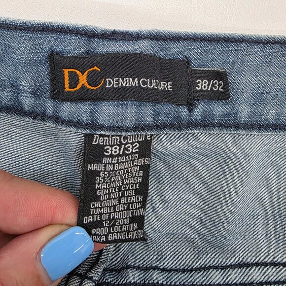 Denim Culture Jeans Mens 38x32 Relaxed Fit Straight Leg Medium Wash 5-Pocket - Picture 7 of 14